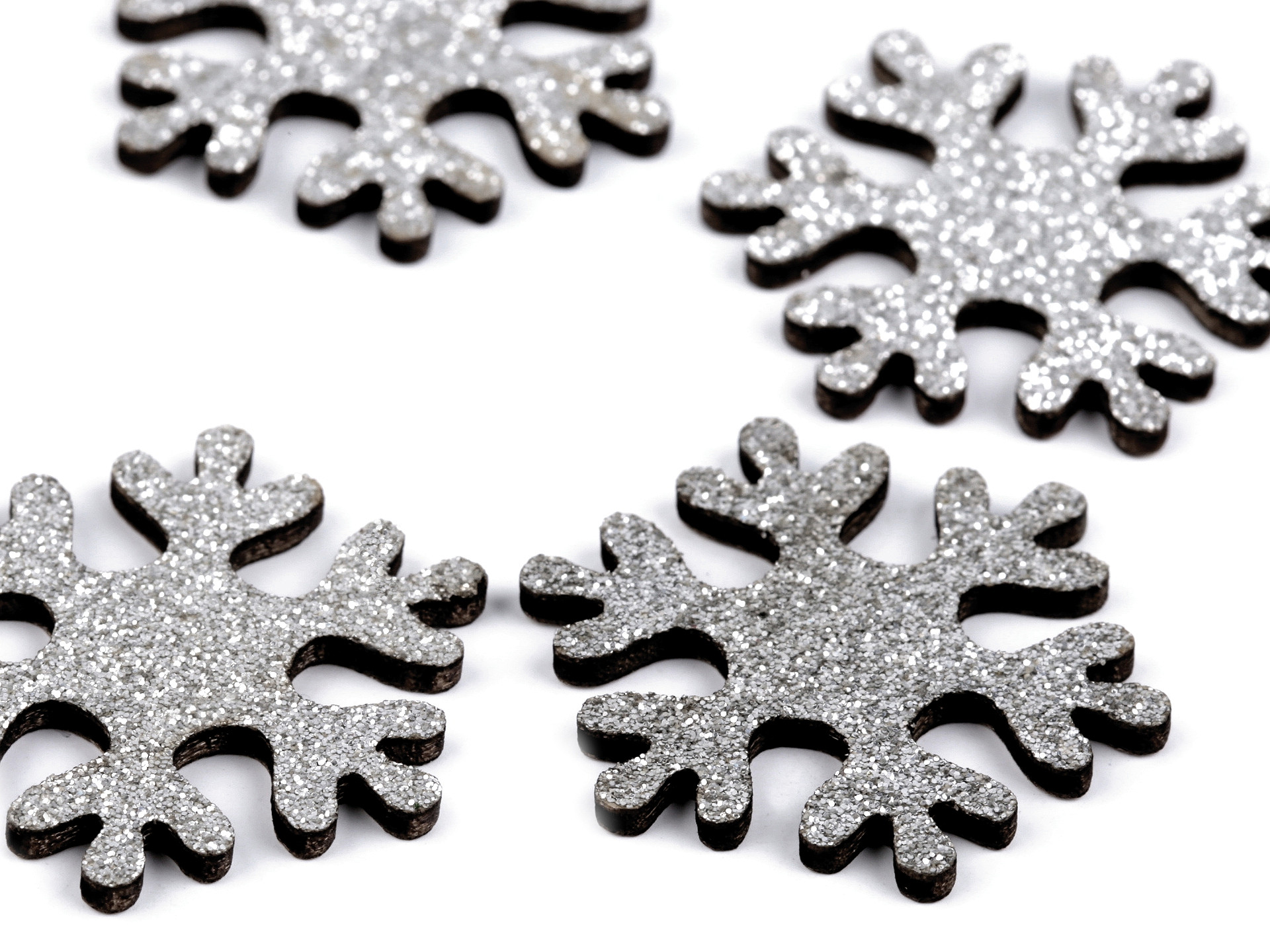 Dřevěná vločka Ø3cm stříbrná 1ks