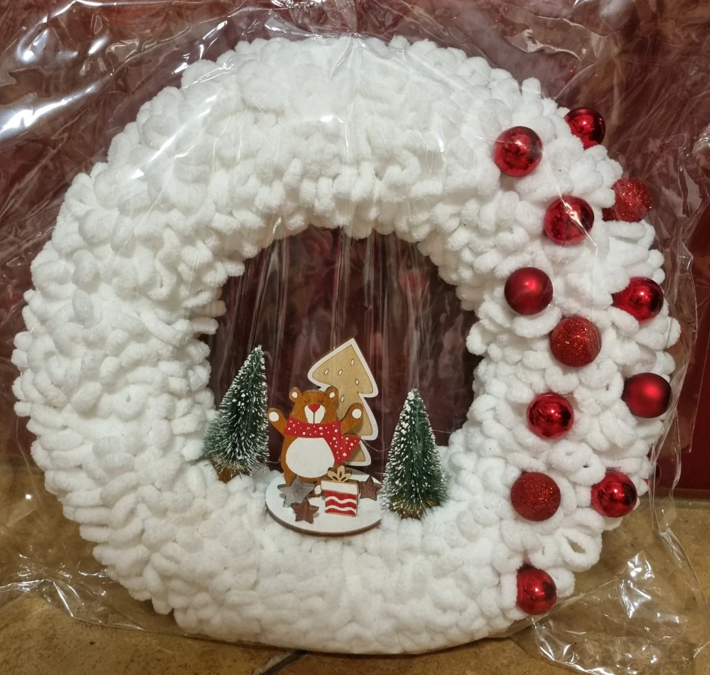 ..poslední 1ks Příze Puffy Fine bílá Alize