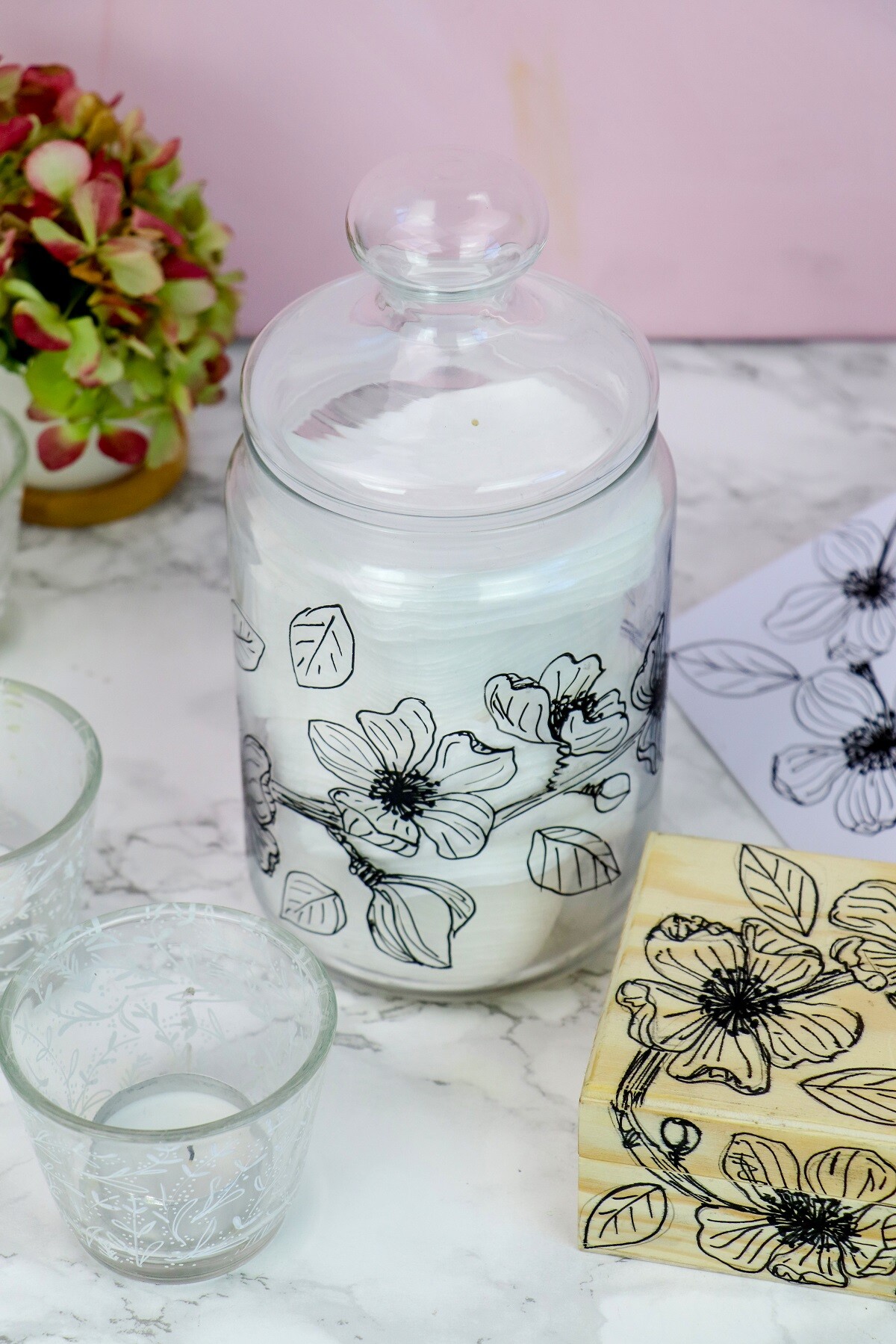 POSCA 1MR červený popisovač kovový hrot 0,7mm