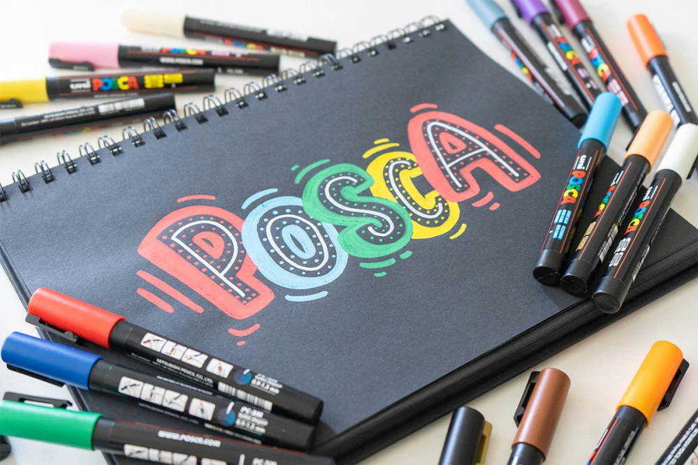 POSCA 5M metalický červený popisovač hrot 1,8-2,5mm