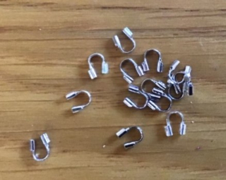 Koncovka podkova 3x5mm stříbrná 1ks