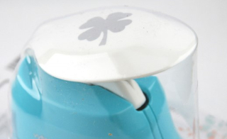 Raznice na papír a pěnovku Čtyřlístek 2,5cm.